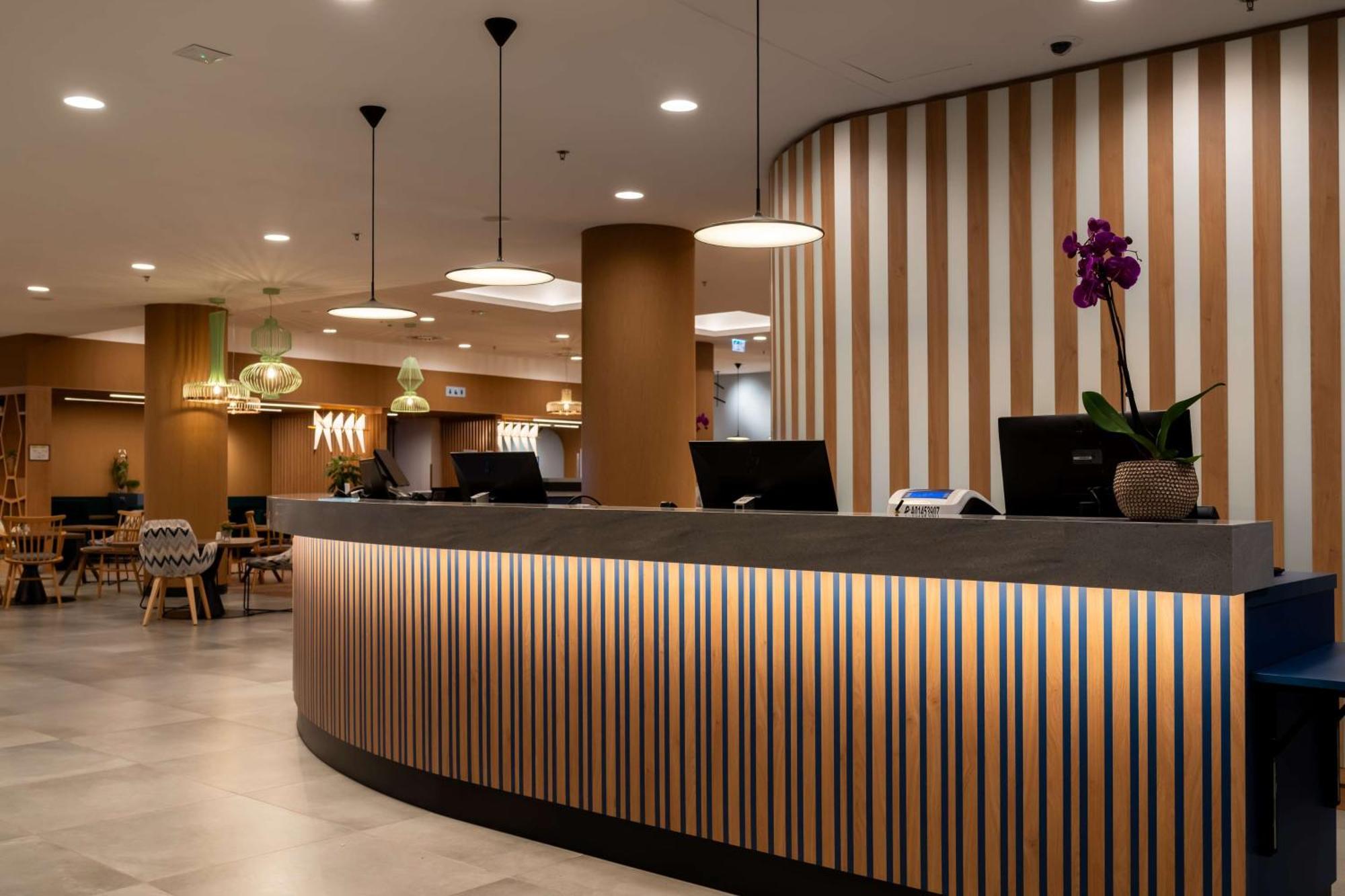 Hampton By Hilton Budapest City Centre Budapeste Exterior foto