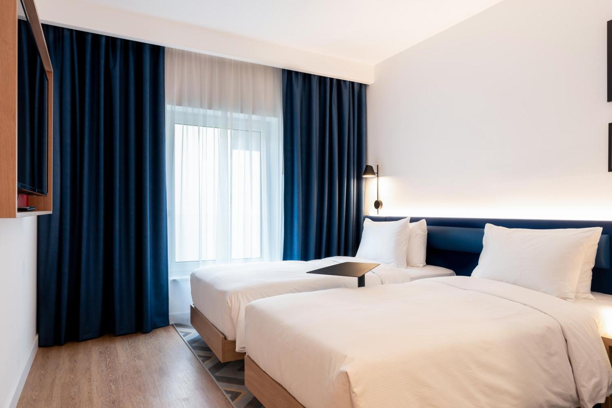 Hampton By Hilton Budapest City Centre Budapeste Exterior foto