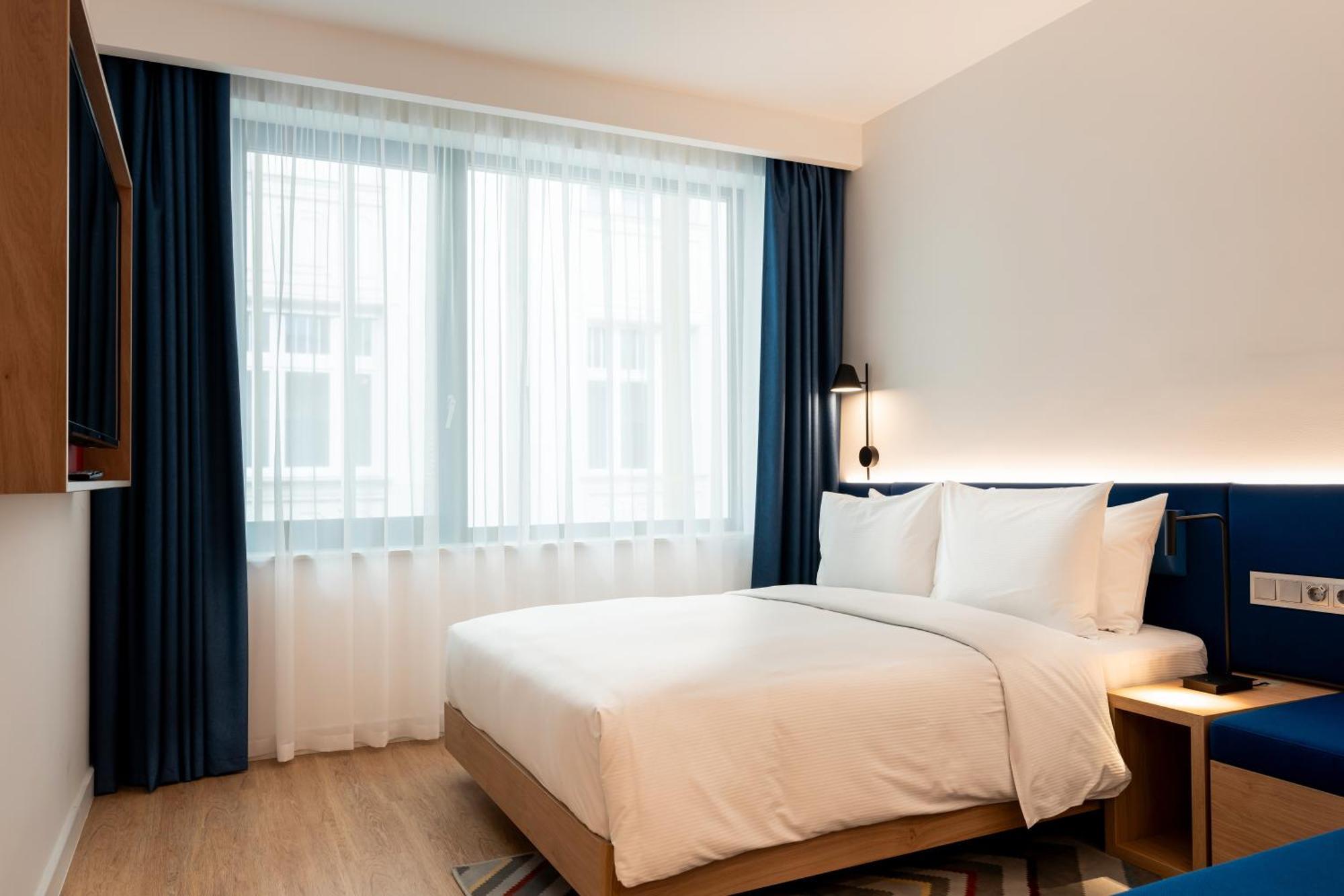 Hampton By Hilton Budapest City Centre Budapeste Exterior foto